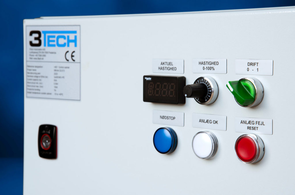 aksel-benzin-mm-air-panel-2-aspect-ratio-1550-1025